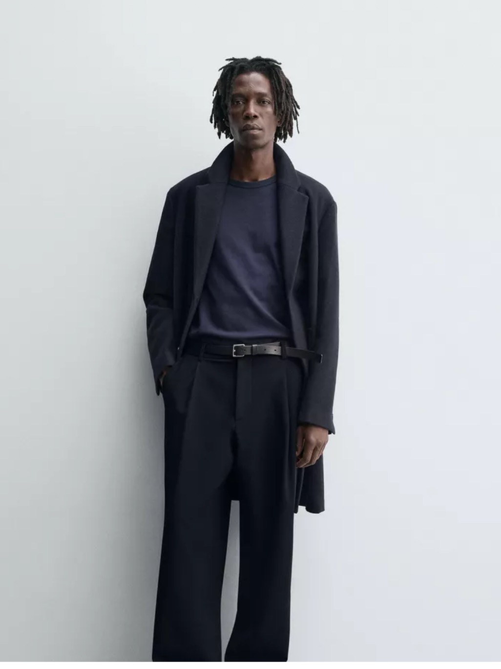 Zara Men's Dark Navy Relaxed Jeans